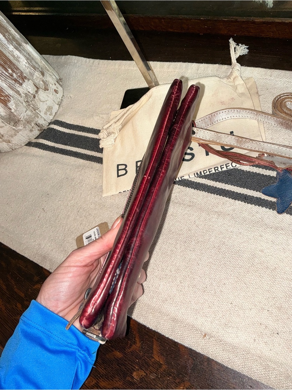 NWT Bed Stu Cadence Wallet Wristlet Crossbody Bag Red Americana Rustic MSRP $198 - Picture 8 of 15